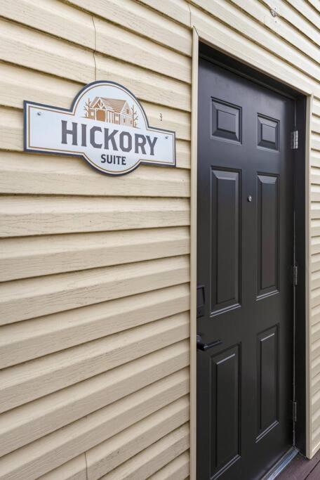 Hickory Suite - Main Street Lodge In バーリン エクステリア 写真